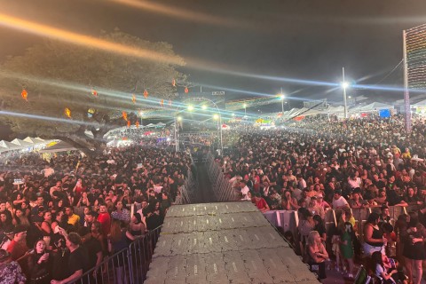 GRUDE EM NÓS NO SÃO JOÃO DE EXTREMOZ 2026 TERMINA EM GRANDE ESTILO COM MULTIDÃO E SHOW DA BANDA GRAFITH